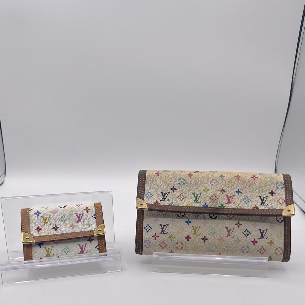Louis Vuitton Whit Monogram Wallet Set